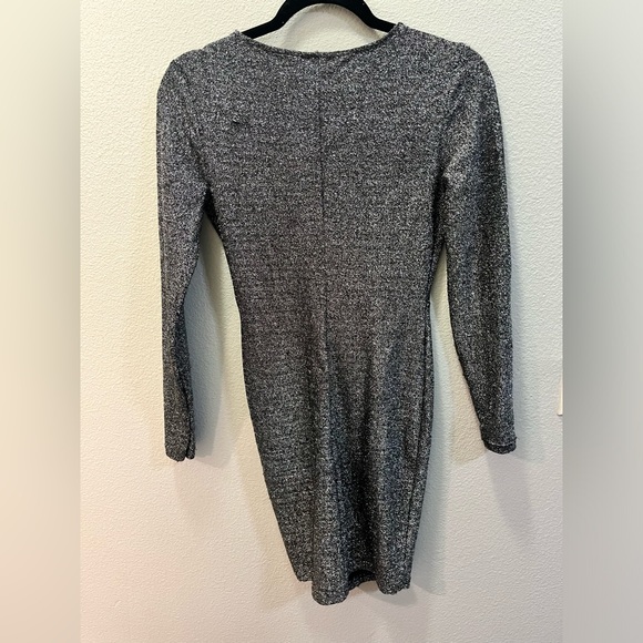 Silver night dress - Picture 6 of 6